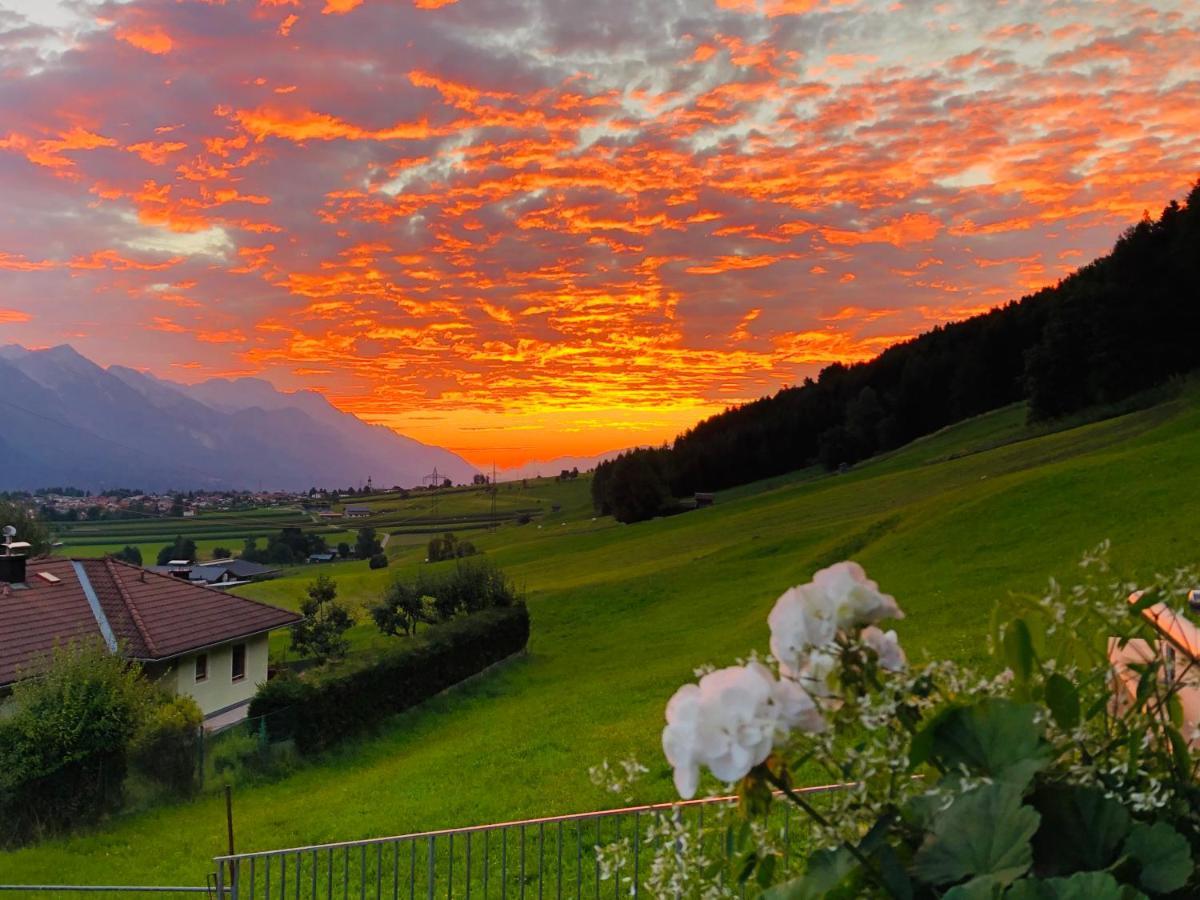 Appartment Sofi - Enjoy The View - Axams,Innsbruck Tirol Экстерьер фото